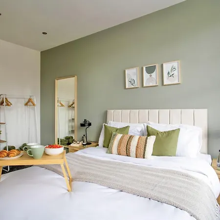 The Yorkshire Crown - Luxury - Free Parking Nearby 公寓 哈罗盖特