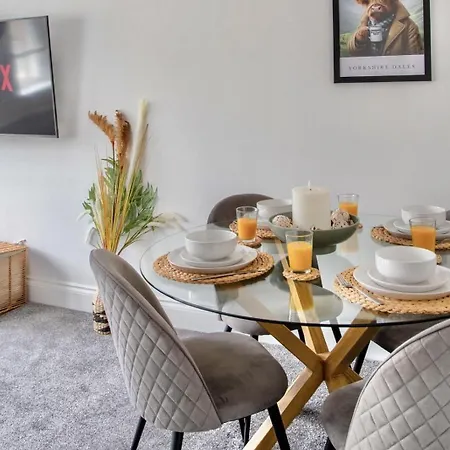 The Yorkshire Crown - Luxury - Free Parking Nearby 公寓 哈罗盖特