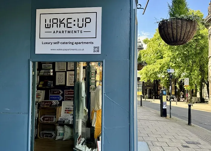 The Yorkshire Crown - Luxury - Free Parking Nearby Apartman