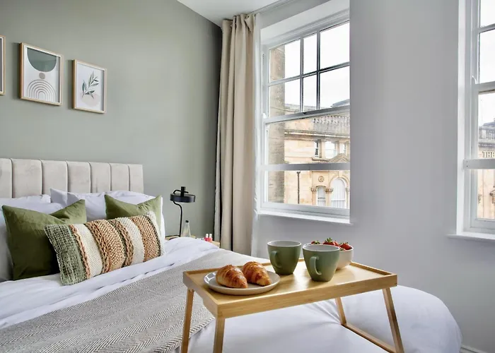 The Yorkshire Crown - Luxury - Free Parking Nearby Apartman